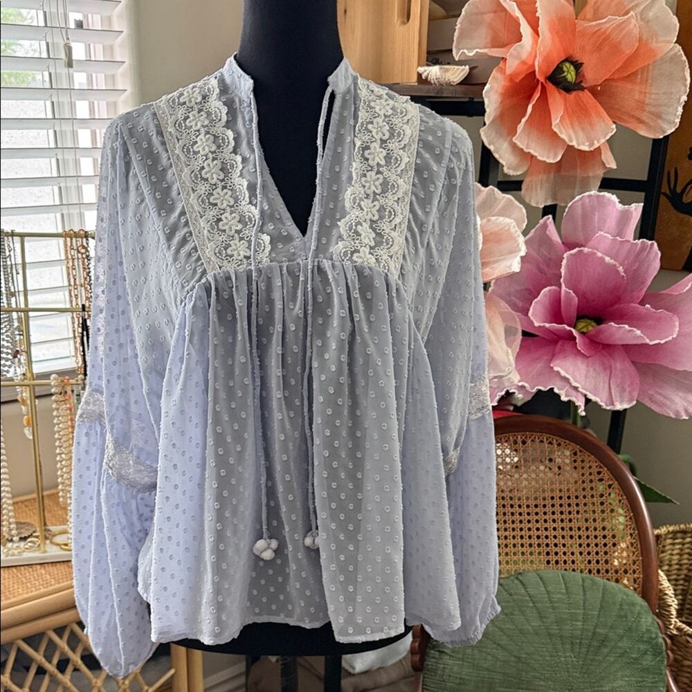 Bishop & Young Periwinkle Swiss Dot Lace Detail Boho Hippie Peasant Blouse Top